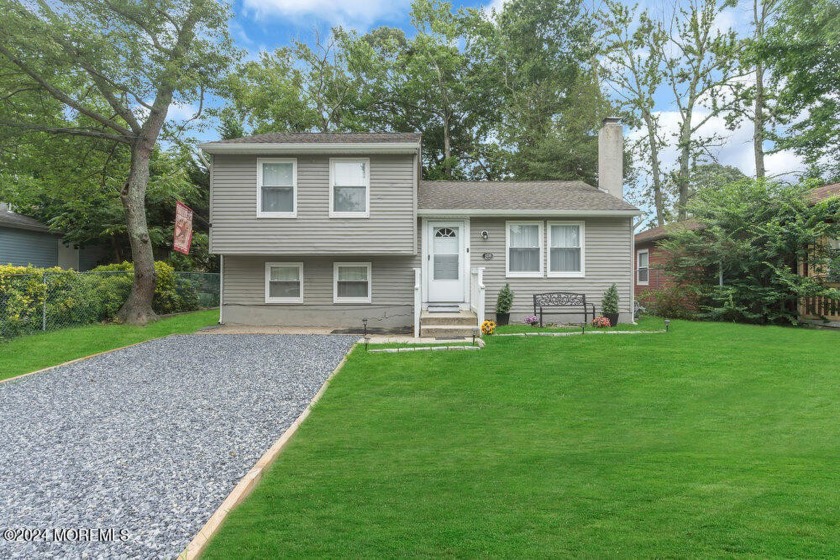 Welcome to your Jersey Shore oasis! This beautifully remodeled - Beach Home for sale in Little Egg Harbor, New Jersey on Beachhouse.com