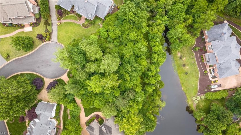 Over 180 ft of gorgeous pond frontage on the last remaining - Beach Lot for sale in Williamsburg, Virginia on Beachhouse.com