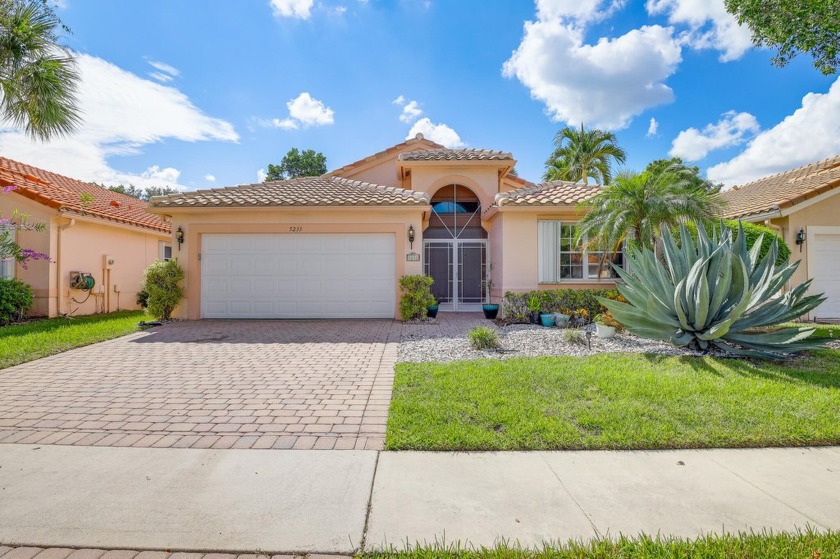 POPULAR CYPRESS MODEL. GRANITE KITCHEN, STAINLESS STEEL - Beach Home for sale in Boynton Beach, Florida on Beachhouse.com