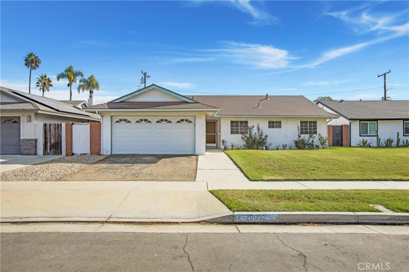 Welcome to this wonderful neighborhood in South Huntington Beach - Beach Home for sale in Huntington Beach, California on Beachhouse.com