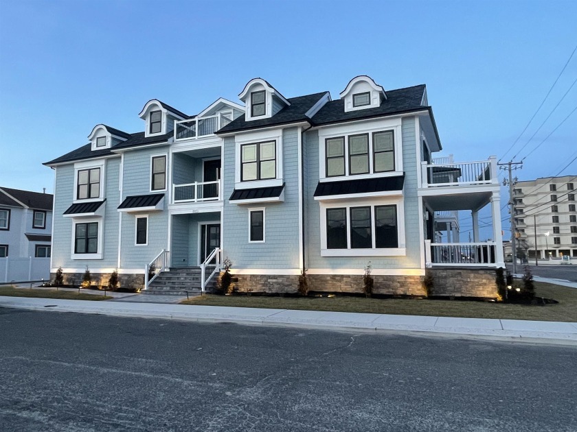 NEW CONSTRUCTION!!! OCEAN & BAY VIEWS!!! Only 2 short blocks to - Beach Home for sale in Wildwood Crest, New Jersey on Beachhouse.com