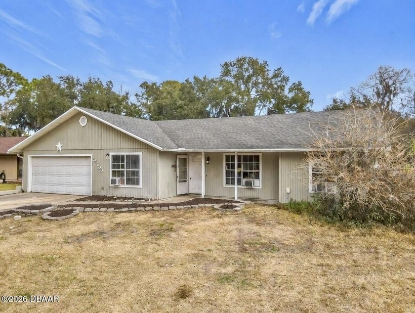 One or more photo(s) has been virtually staged. ALERT!!!!! This - Beach Home for sale in Edgewater, Florida on Beachhouse.com