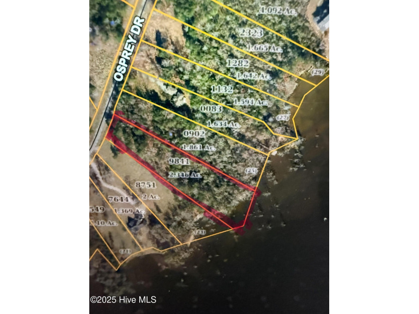 Wooded Waterfront Lot on the Albemarle Sound. Enjoy the perfect - Beach Acreage for sale in Edenton, North Carolina on Beachhouse.com