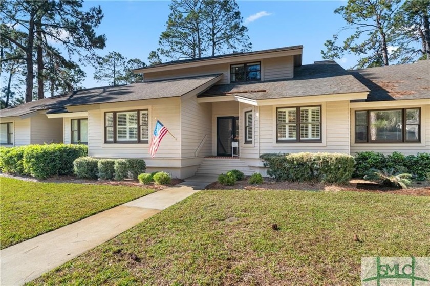 Welcome to this beautiful 2-bedroom, 2-bathroom townhome in The - Beach Home for sale in Savannah, Georgia on Beachhouse.com