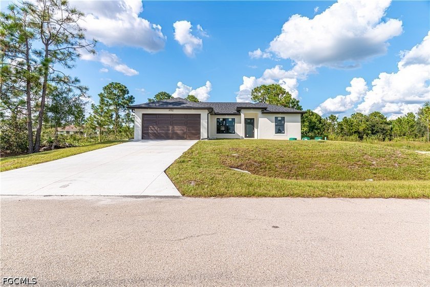 Please note that the pictures of the property are from a - Beach Home for sale in Lehigh Acres, Florida on Beachhouse.com