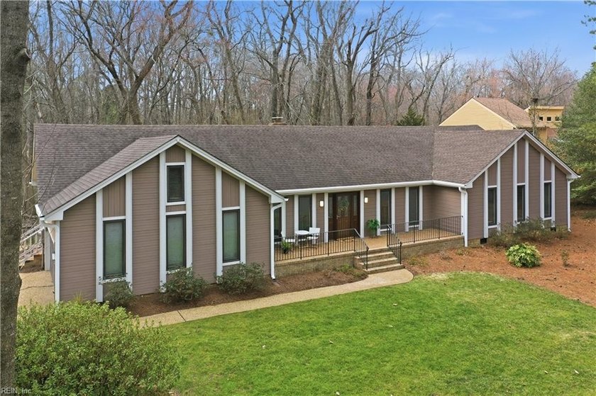 Come see this spacious Great Neck ranch with access to Sylvan - Beach Home for sale in Virginia Beach, Virginia on Beachhouse.com