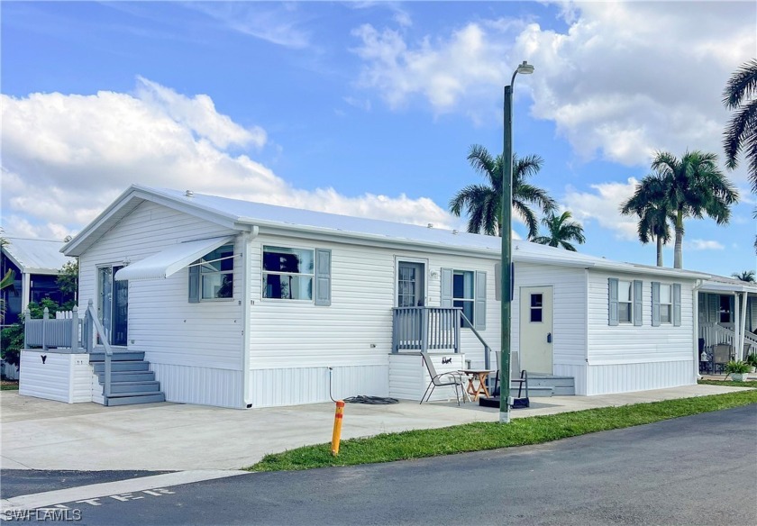 Own your slice of tropical paradise! This 2-Bed, 2-Bath - Beach Home for sale in Fort Myers, Florida on Beachhouse.com