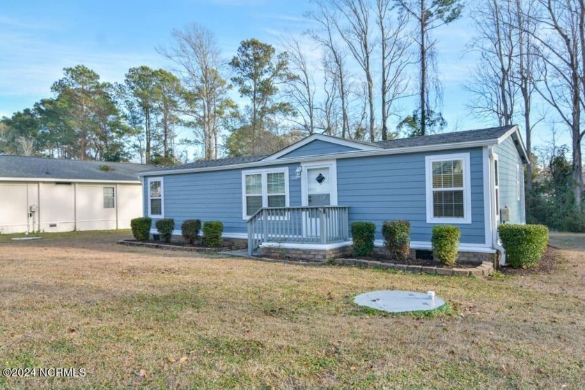 Beautifully remodeled manufactured home located in Sunset Beach - Beach Home for sale in Sunset Beach, North Carolina on Beachhouse.com