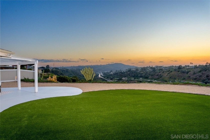 Spectacular VIEWS of Mt. Soledad and San Clemente Canyon - Beach Home for sale in San Diego, California on Beachhouse.com