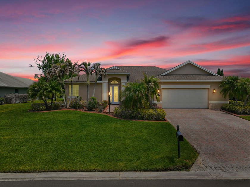 Beautiful CBS construction home located in the gated community - Beach Home for sale in Vero Beach, Florida on Beachhouse.com