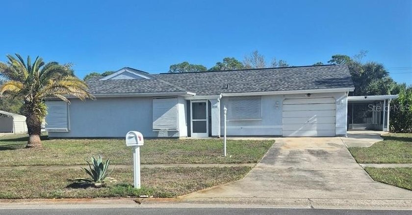 CITY WATER & SEWER o OVERSIZED FENCED LOT o NOT IN A FLOOD ZONE  - Beach Home for sale in North Port, Florida on Beachhouse.com