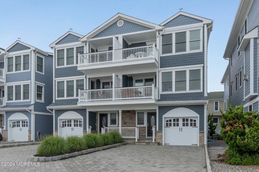 Red hot Seaside Park beachfront unit with 2nd and 3rd floor - Beach Condo for sale in Seaside Park, New Jersey on Beachhouse.com