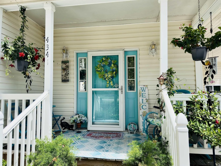 No HOA - Charming Coastal Home East of Business 17 | Little - Beach Home for sale in Little River, South Carolina on Beachhouse.com