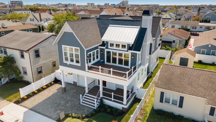 Another exquisite home built by Sowers Builders. Expect nothing - Beach Home for sale in Wildwood Crest, New Jersey on Beachhouse.com