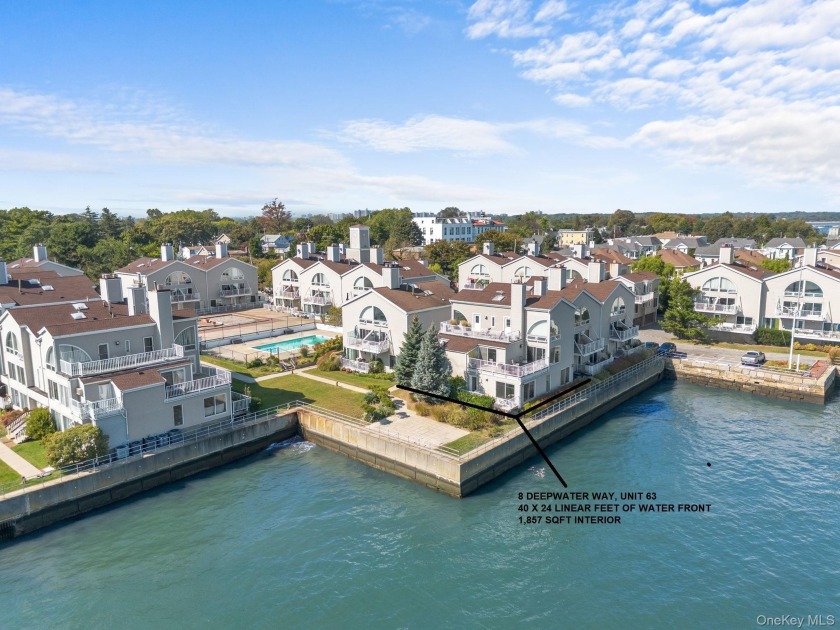 8 Deepwater Way offers the most spectacular on-the-water views - Beach Condo for sale in Bronx, New York on Beachhouse.com