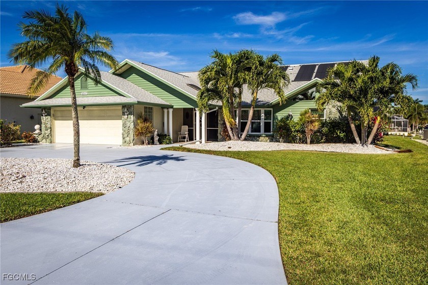 Stunning Waterfront Home in Prestigious Gold Coast Estates! - Beach Home for sale in Cape Coral, Florida on Beachhouse.com