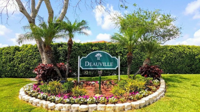 Newly updated spacious 2/2 condo in active 55+ gated community - Beach Condo for sale in Delray Beach, Florida on Beachhouse.com