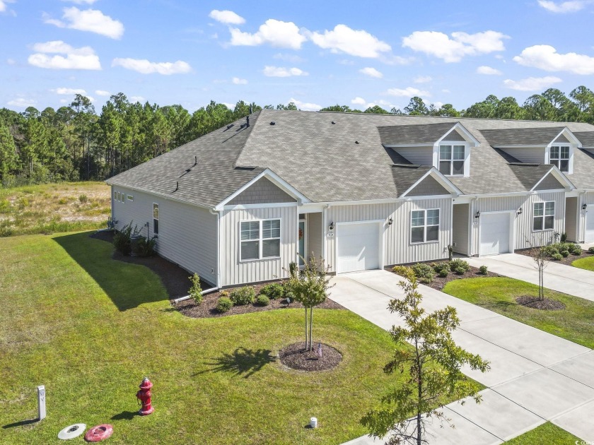 Welcome to 3124 Bells Lake Circle ? Where Coastal Living Meets - Beach Townhome/Townhouse for sale in Longs, South Carolina on Beachhouse.com