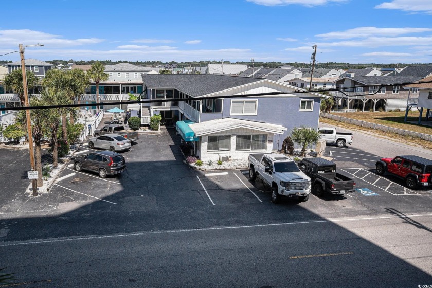 Welcome to this charming 1 bedroom, 1 bathroom condo located in - Beach Condo for sale in North Myrtle Beach, South Carolina on Beachhouse.com