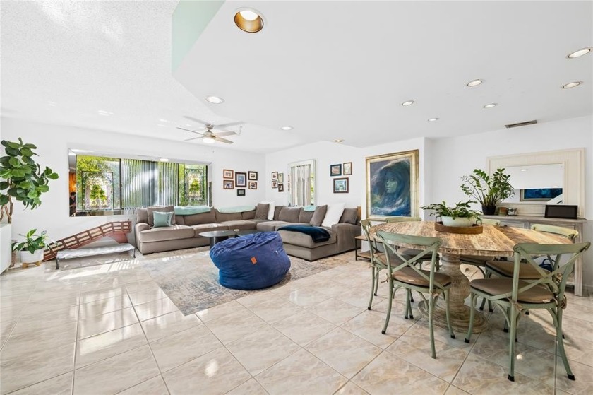 Enjoy coastal living in this large, light-filled 3-bedroom - Beach Townhome/Townhouse for sale in Pompano Beach, Florida on Beachhouse.com