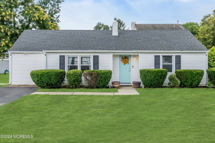 Welcome to 2911 Arthur Street, nestled in the heart of the - Beach Home for sale in Wall, New Jersey on Beachhouse.com