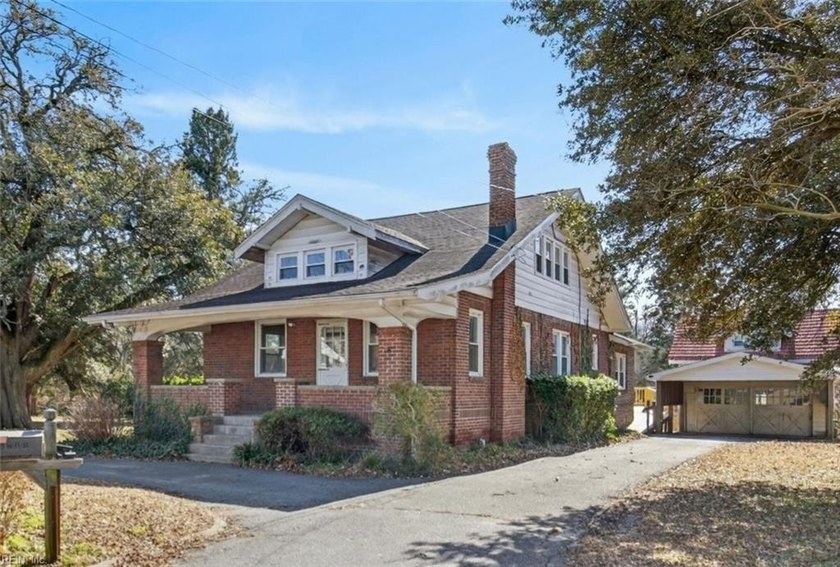 Vintage red brick Craftsman Bungalow & peaceful 1.27 acre lot on - Beach Home for sale in Norfolk, Virginia on Beachhouse.com