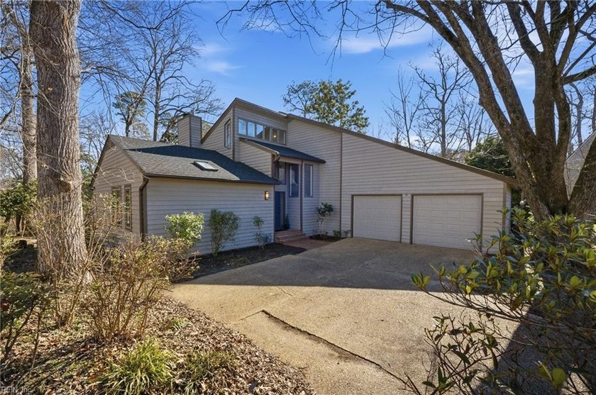 Being sold as-is (seller to make no repairs). You don't want to - Beach Home for sale in Newport News, Virginia on Beachhouse.com