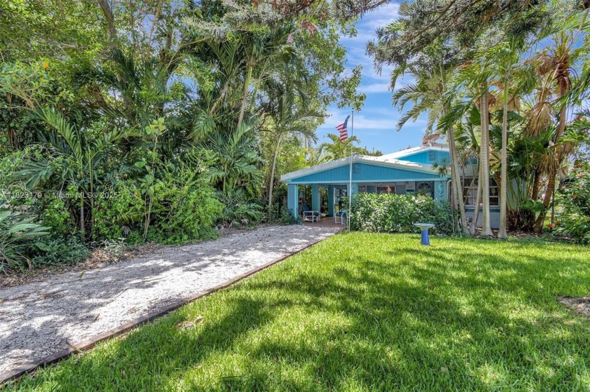 Welcome home to the Heart of North Miami Beach in this Charming - Beach Home for sale in North Miami Beach, Florida on Beachhouse.com