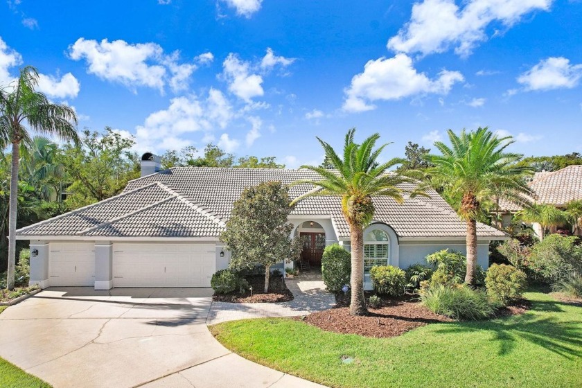 Style  sophistication abound in this executive style pool home - Beach Home for sale in Palm Harbor, Florida on Beachhouse.com