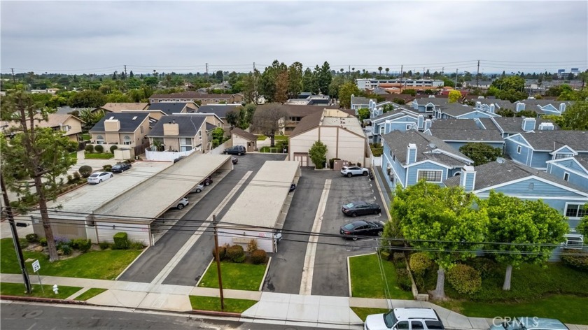 First time on the market   in 48 years.  This 15-unit building - Beach Home for sale in Costa Mesa, California on Beachhouse.com