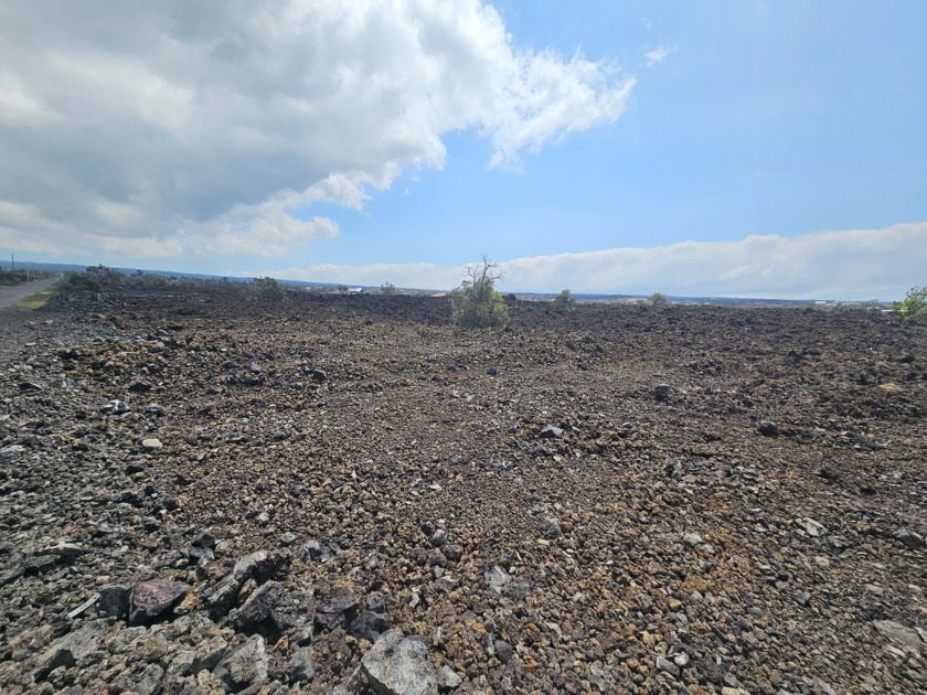 This is a great 3 acre lot located in the fast growing Hawaiian - Beach Acreage for sale in Ocean View, Hawaii on Beachhouse.com