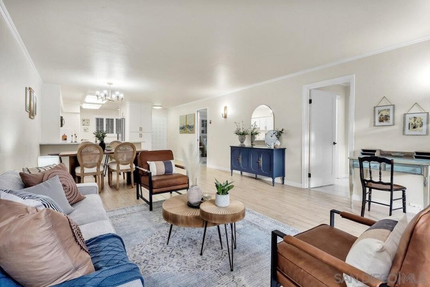Welcome to this beautifully upgraded, single-story condo in La - Beach Home for sale in La Jolla, California on Beachhouse.com