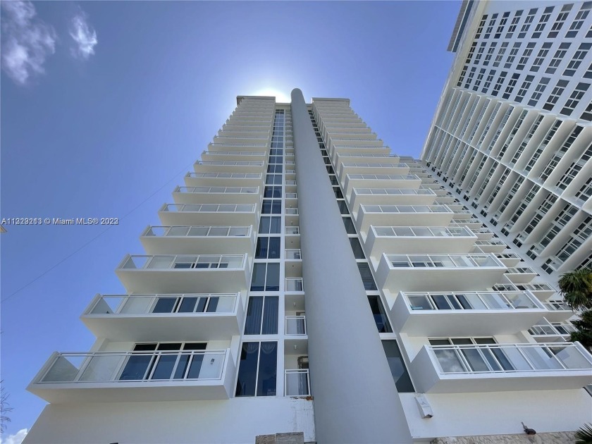 PERFECTLY PRICED & AN EXCELLENT OPPORTUNITY TO OWN AN OCEANFRONT - Beach Condo for sale in Hallandale  Beach, Florida on Beachhouse.com