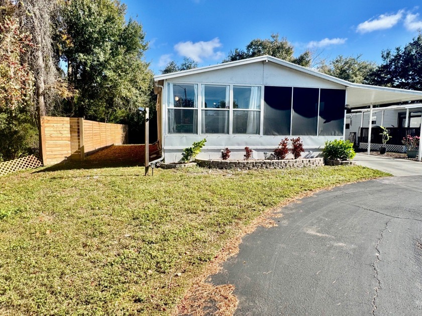 Beautiful home nestled in it own private oasis !! 55 + community - Beach Home for sale in Tarpon Springs, Florida on Beachhouse.com