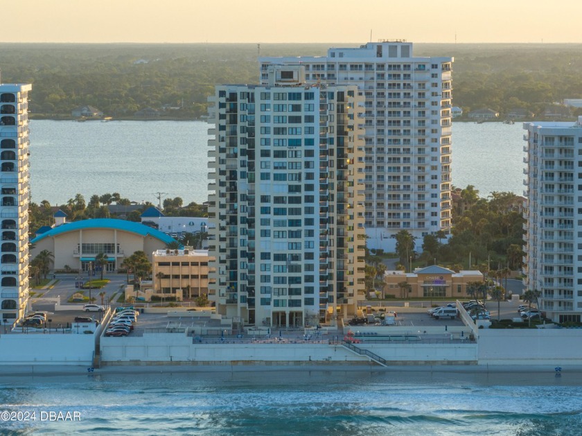 The ultimate beachside retreat! Tucked away in a prime spot - Beach Condo for sale in Daytona Beach, Florida on Beachhouse.com