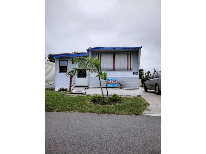 (Due to Hurricane Ian this home will need repairs) Harbor View - Beach Home for sale in Port Charlotte, Florida on Beachhouse.com