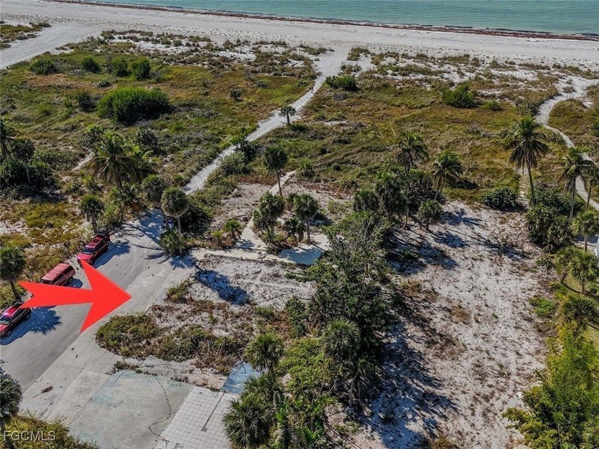 Build your dream home on this exceptional direct Gulf-front lot - Beach Lot for sale in Fort Myers Beach, Florida on Beachhouse.com