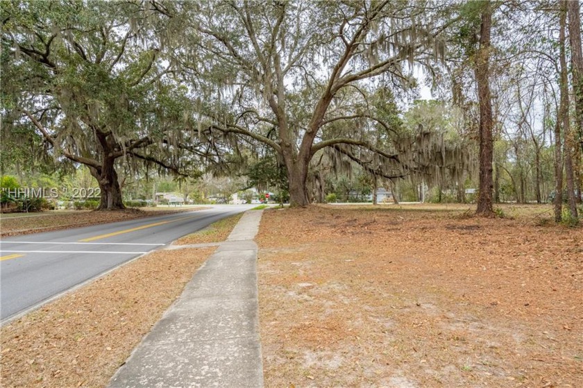 Looking to own a piece of Old Town Bluffton before it's all - Beach Lot for sale in Bluffton, South Carolina on Beachhouse.com