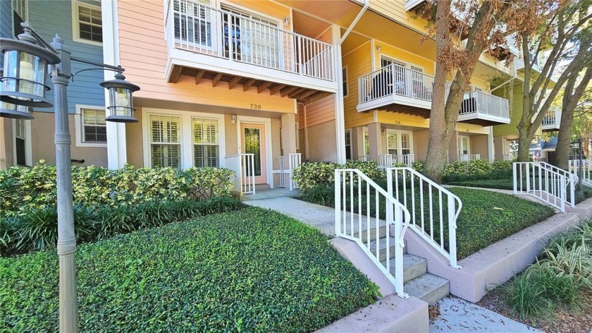 Welcome to Round Lake Chalet, a charming townhome community - Beach Townhome/Townhouse for sale in St. Petersburg, Florida on Beachhouse.com