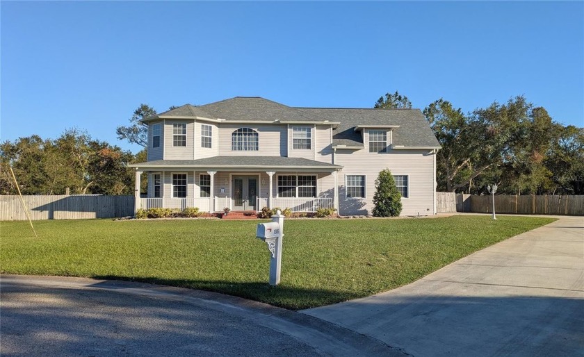 HERE'S A PROPERTY UNIQUELY HARD TO BEAT if you want plenty of - Beach Home for sale in Riverview, Florida on Beachhouse.com