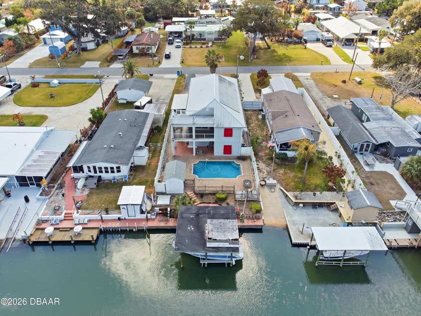 WATERFRONT W/ 2 DOCKS >>>>Waterfront with 2 dock spaces, solar - Beach Home for sale in Oak Hill, Florida on Beachhouse.com