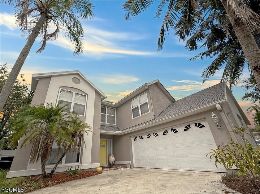 Welcome to your ultimate turnkey Florida retreat! This - Beach Home for sale in Fort Myers, Florida on Beachhouse.com