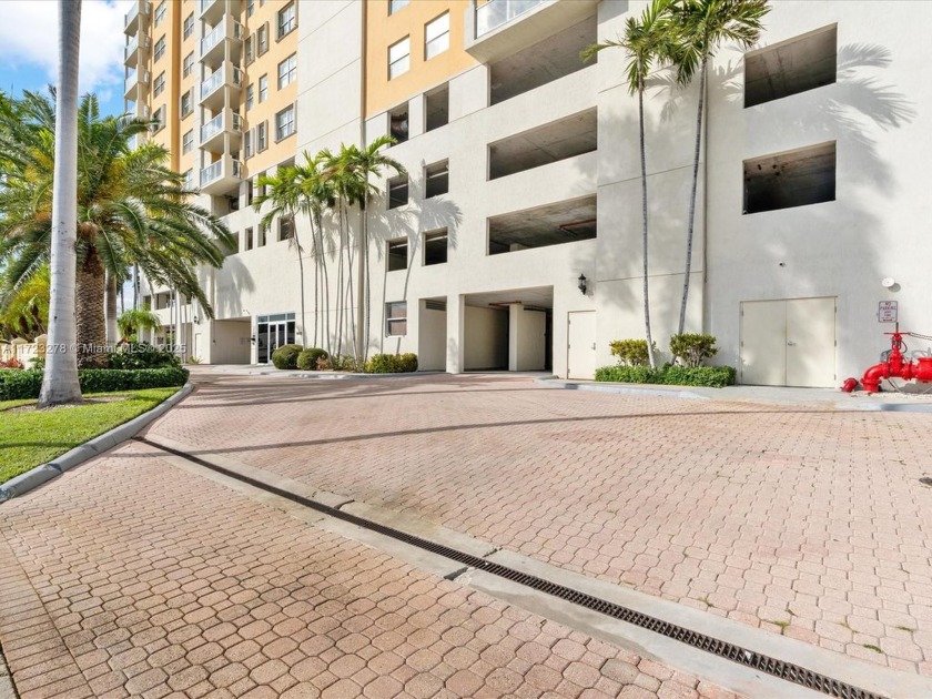 Great opportunity to own &/or invest in a Boutique building with - Beach Condo for sale in North Bay Village, Florida on Beachhouse.com