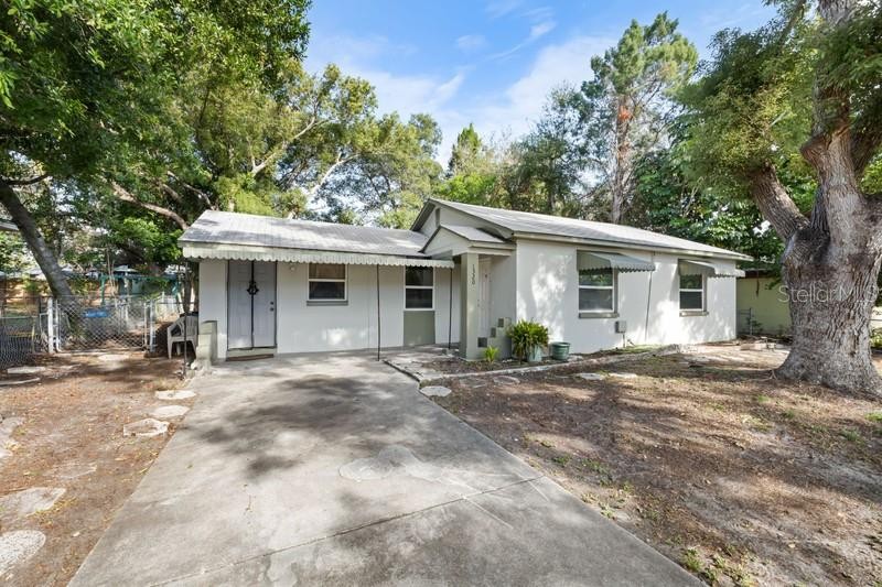 This unique and updated home sits on a large lot and can be used - Beach Home for sale in Clearwater, Florida on Beachhouse.com