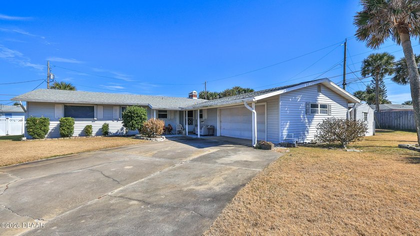 All the space you've ever wanted awaits in the charming Ocean - Beach Home for sale in Ormond Beach, Florida on Beachhouse.com