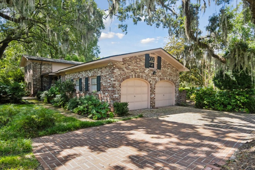 This charming home with wonderful potential is situated in the - Beach Home for sale in Charleston, South Carolina on Beachhouse.com