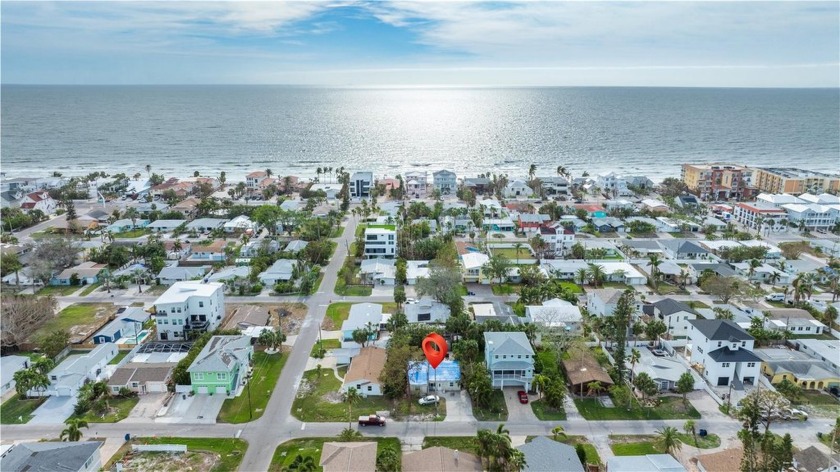 **This home has been flooded*** CASH ONLY!! Located in one of - Beach Home for sale in Redington Beach, Florida on Beachhouse.com