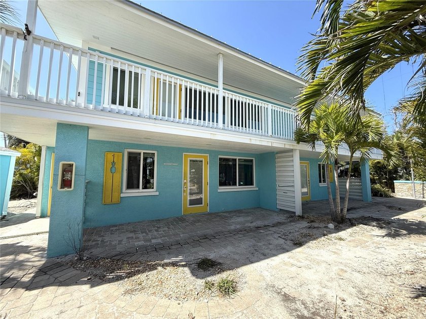 Multiple Offers!! Highest & Best is due on 3/21/26 by 5pm. See - Beach Home for sale in Englewood, Florida on Beachhouse.com