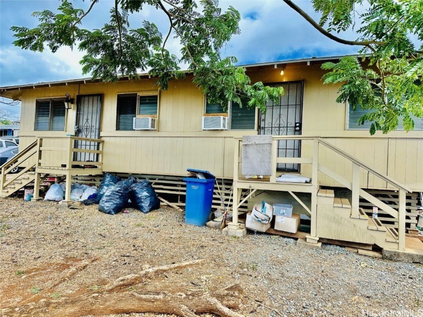 Two Duplex units Consisting of two unites each. Each unit has - Beach Lot for sale in Honolulu, Hawaii on Beachhouse.com