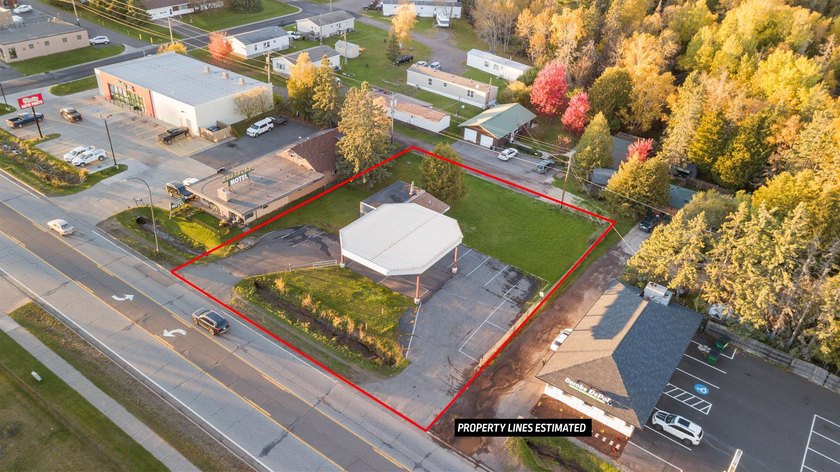 Strategically positioned along Hwy 61 and directly bordering the - Beach Commercial for sale in Two Harbors, Minnesota on Beachhouse.com